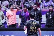 樊振东以13连胜完美收官乒超,球迷高喊“期待德甲之行” 樊振东以13连胜完美收官乒超,球迷高喊“期待德甲之行”